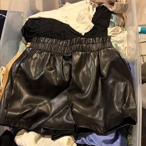 BB Dakota by Steve Madden Black High Waist Shorts